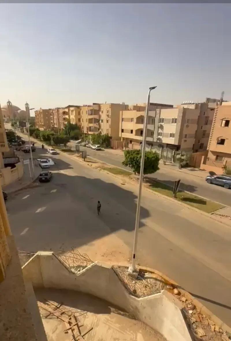 شقة للبيع في مدينة العبور