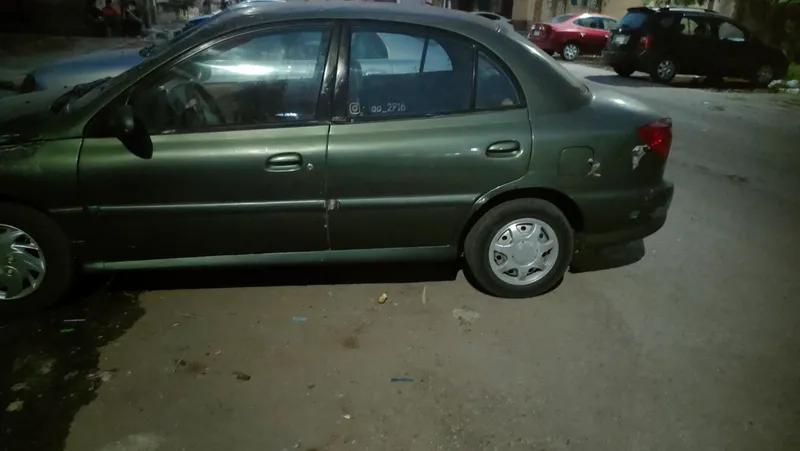 كيا ريو 2001