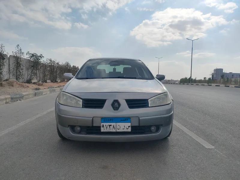 رينو ميجان 2005