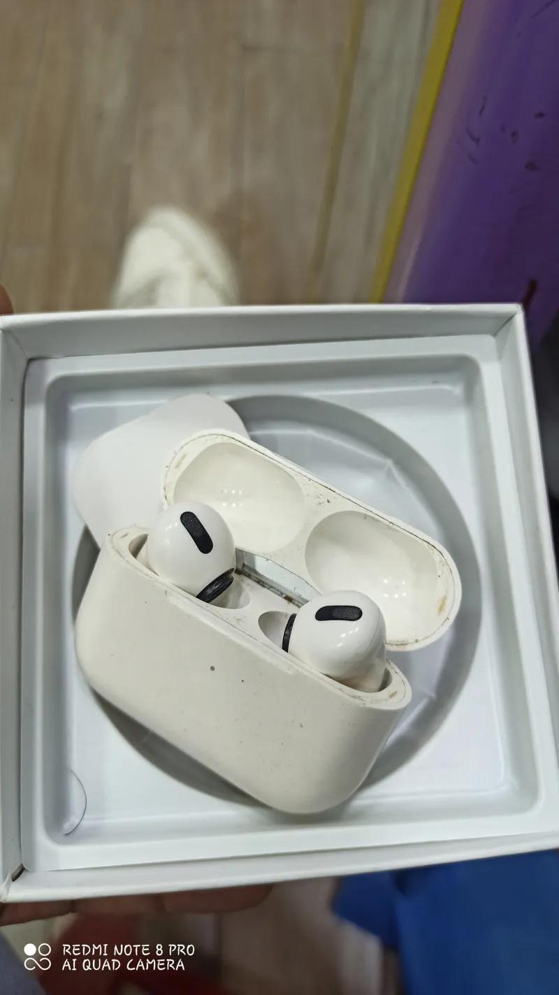 ايربودز مستعمله في المنيل, القاهرة - 1 EGP