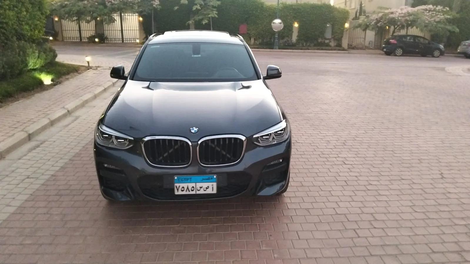 بيع سياره بي ام دبلبو فابريكا