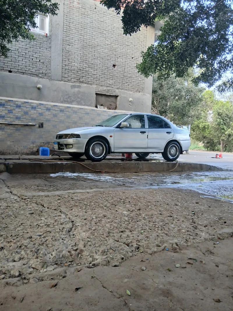 ميتسوبيشي لانسر 1998