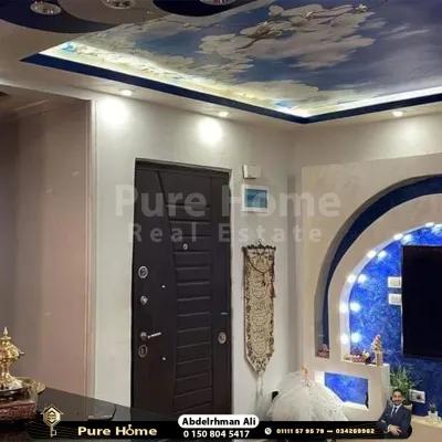 شقة للبيع في ميامي