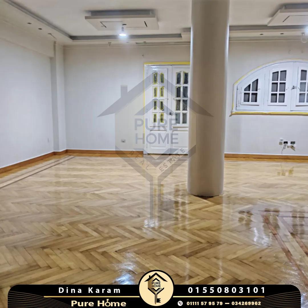 شقة مميزة للايجار تصلح سكني أو إداري في سيدي جابر