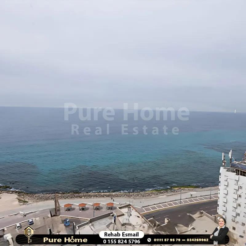 شقة للبيع في كامب سيزار