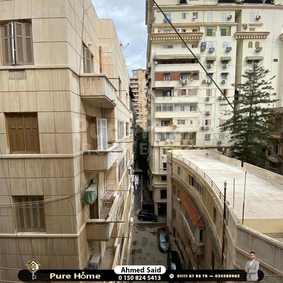 شقة للايجار - الازاريطة