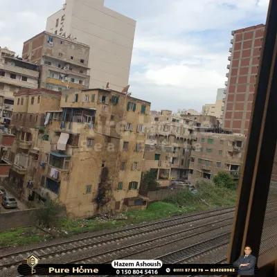 شقة للبيع في سموحة