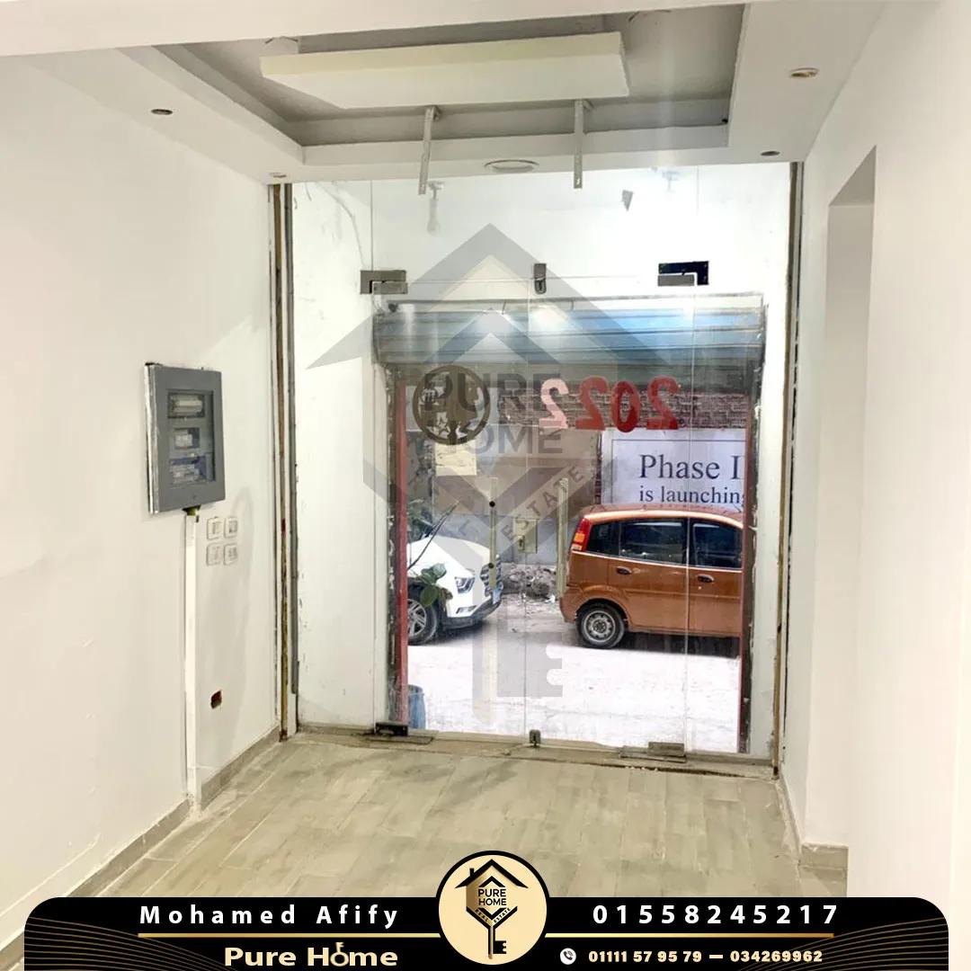 مقر اداري للبيع 143 م في سان ستيفانو – تاني نمره من البحر