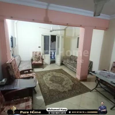 شقة للبيع في ميامي