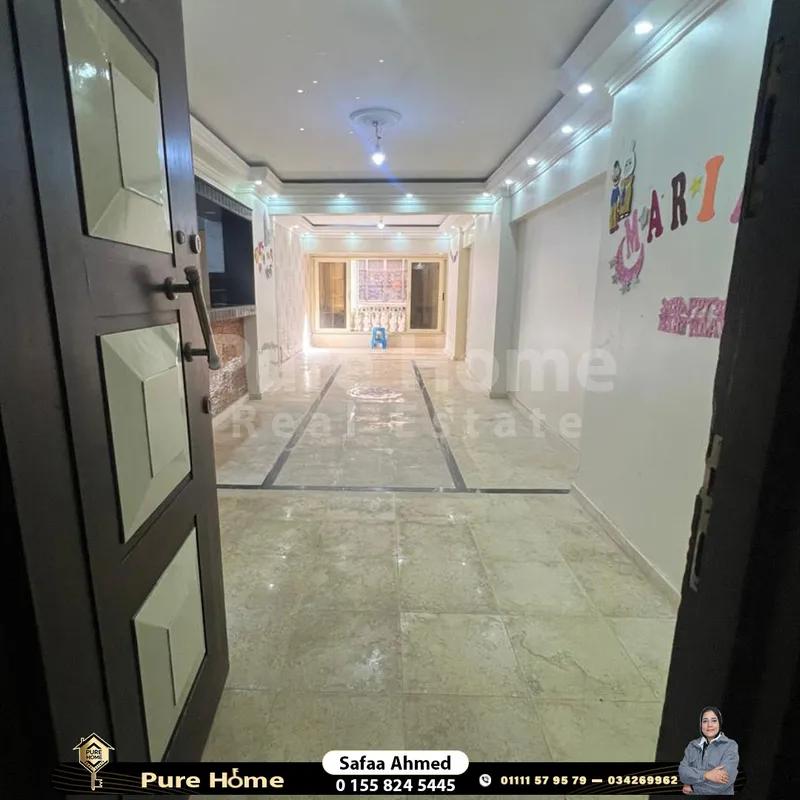 شقة للبيع في سموحة