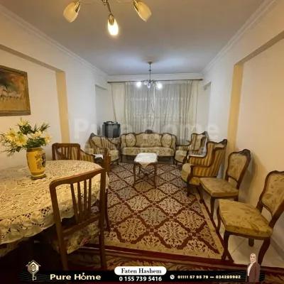 شقة للبيع - جليم – خطوات من كلية فنون جميلة في جليم, الإسكندرية - 3,000,000 جنيه