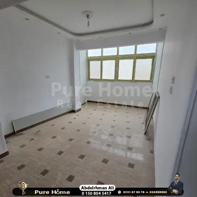 شقة للبيع - سيدي بشر - علي الترام في سيدي بشر, الإسكندرية - 1,750,000 جنيه