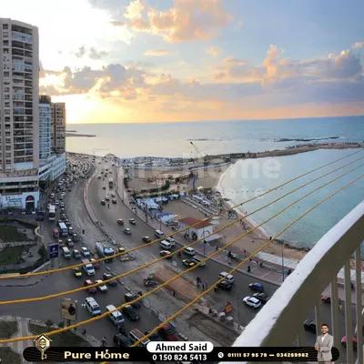 شقة للبيع - سيدي بشر - بحر مباشرة في سيدي بشر, الإسكندرية - 4,500,000 جنيه
