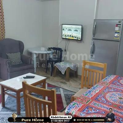 شقة للايجار المفروش - كليوباترا - شارع الدير