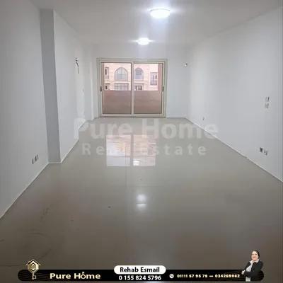 مقر اداري للايجار -سموحة في سموحة, الإسكندرية - 36,000 جنيه