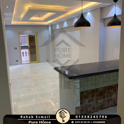 مقر اداري للايجار 130 م – كليوباترا – خطوات من البحر في كليوباترا, الإسكندرية - 18,000 جنيه