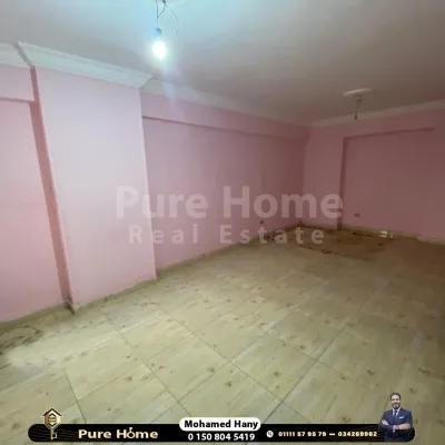 شقة للبيع في جناكليس