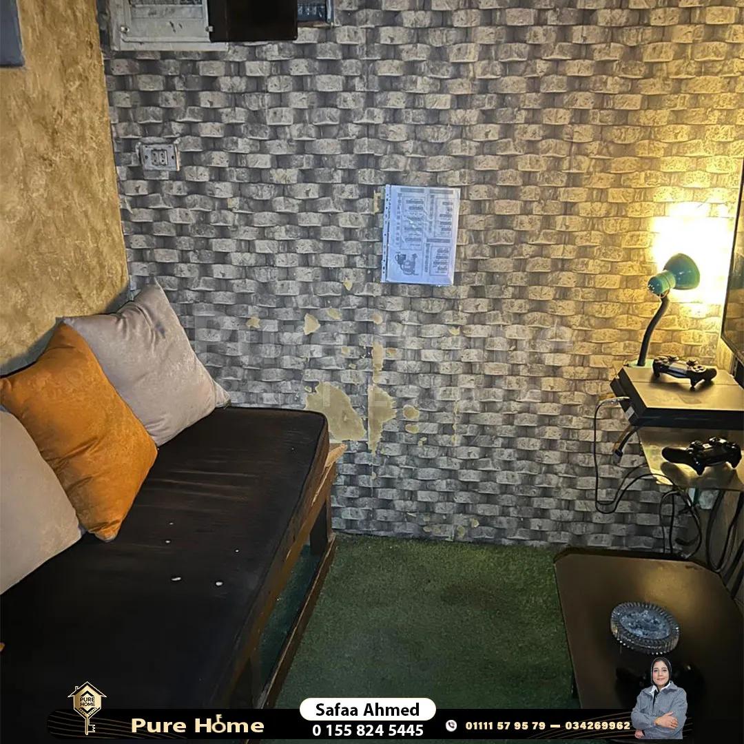 مقر اداري للبيع سان ستيفانو خطوات من البحر والترام