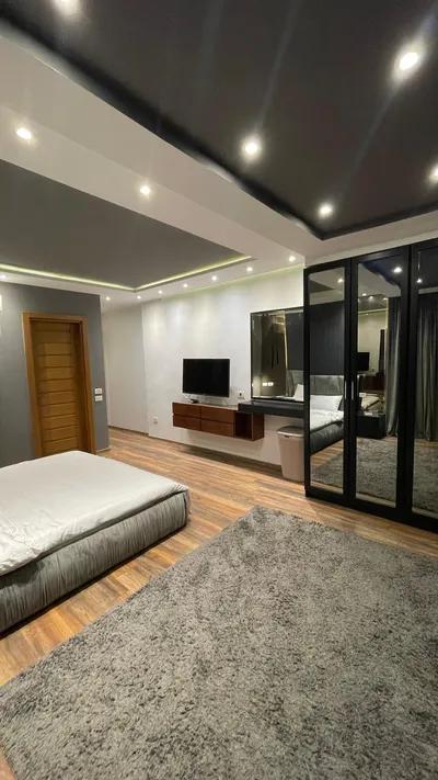 شقه مفروشه للايجار اليومي و الشهري في بيفرلي هيلز, كمبوند الشيخ زايد, الشيخ زايد, الجيزة - 6,000 جنيه