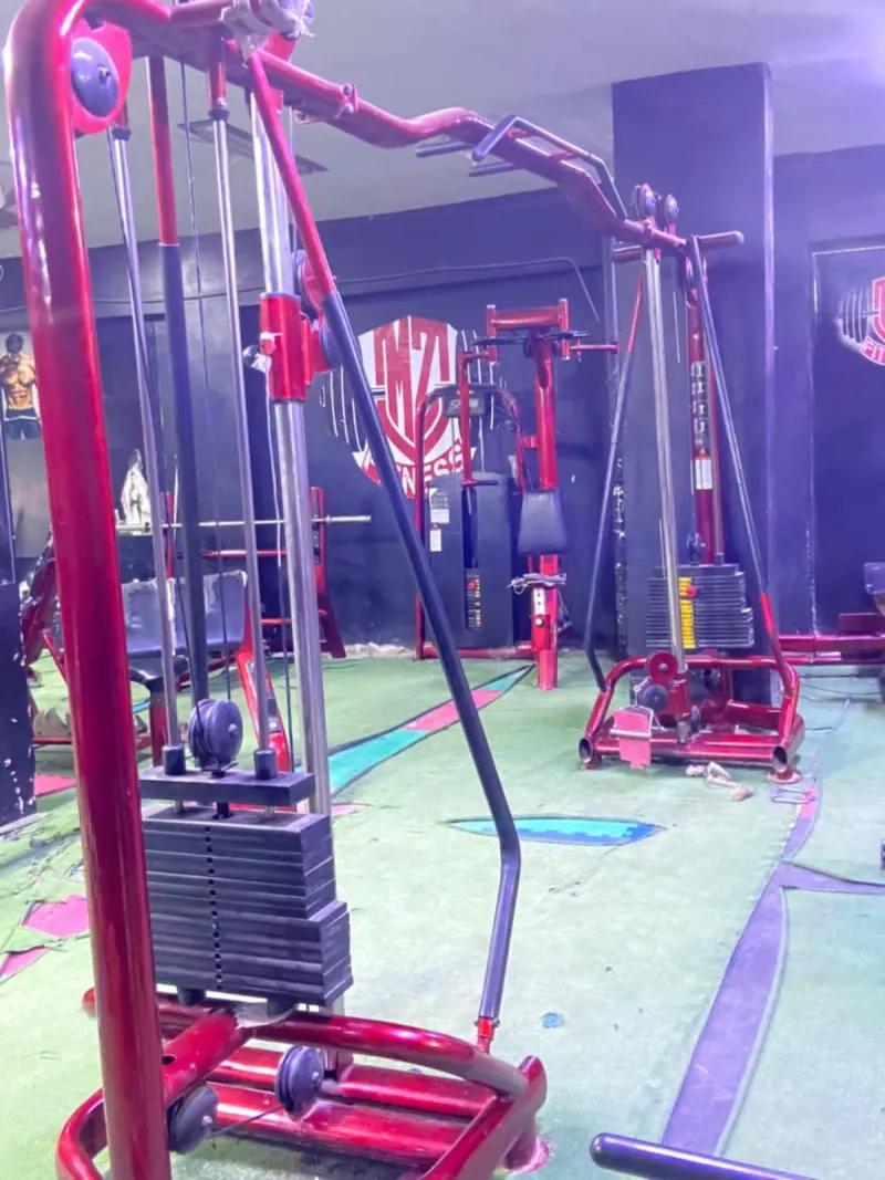 جيم كامل للبيع بحاله جيده في حلوان, القاهرة - 140 EGP