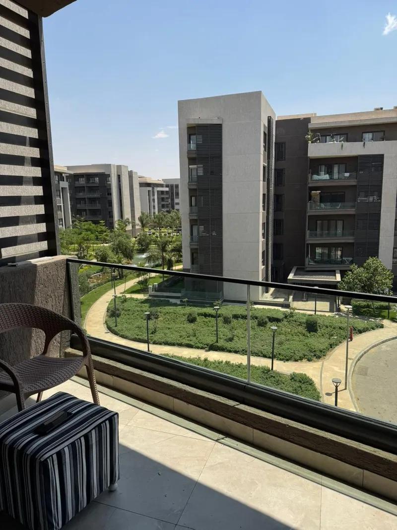 شقة مفروشة للإيجار سنة فى بريفادو مدينتى