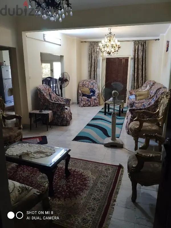 فرصه شقه لقطه للبيع بسعر مغري جدا