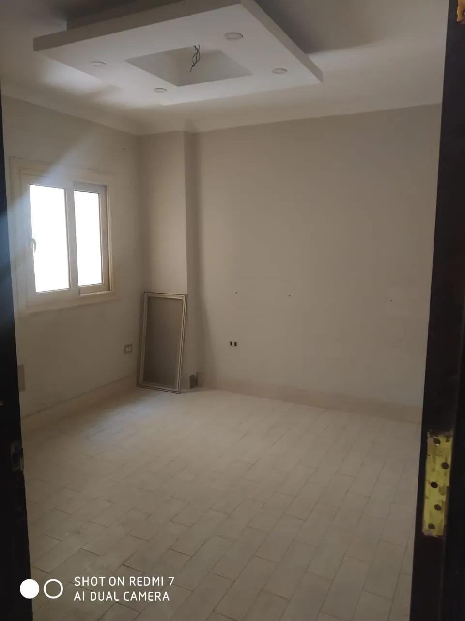 فرصه شقه للبيع بمدينه نصر بموقع مميز بالمنطقه الاولي