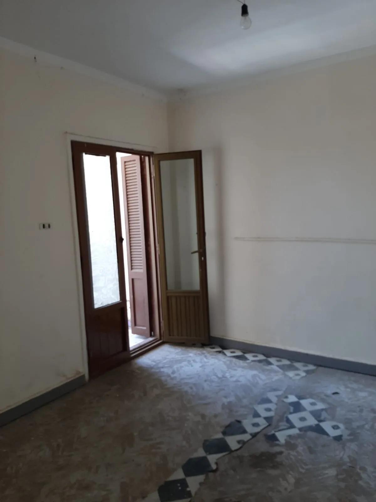 شقه للبيع بمدينه نصر بموقع مميز جدا