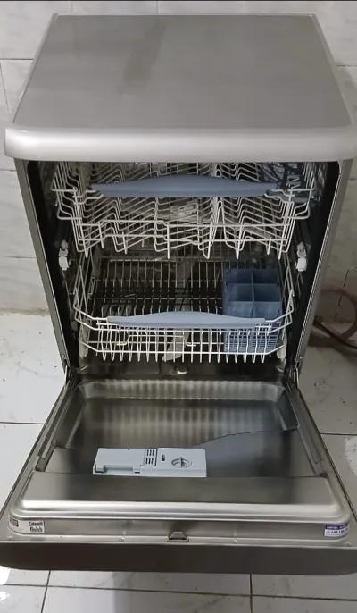 للبيع غسالة اطباق اريستون ايطالى مستعملة في الهرم, الجيزة - 15,000 EGP