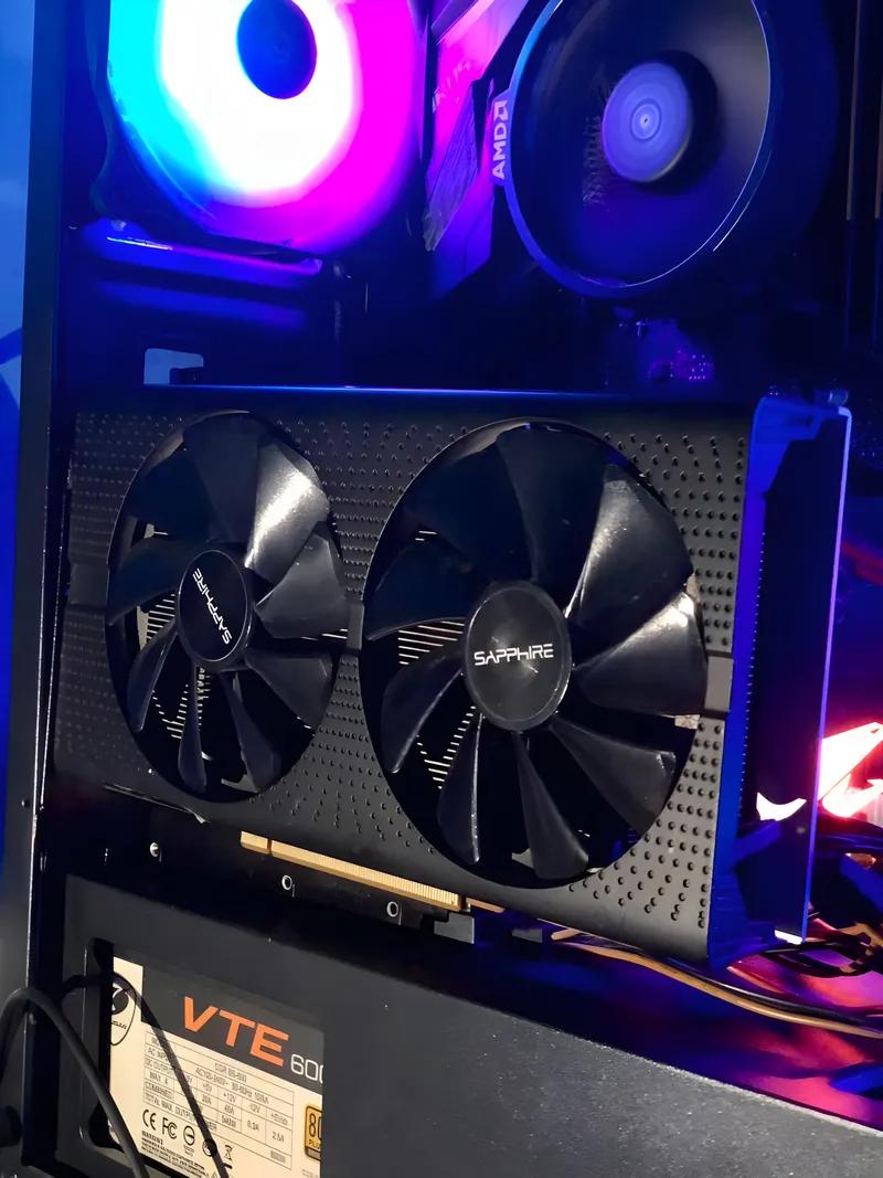 كارت شاشه RX 570 حراره 77 اقل من سعر السوق ب 500ج❄️✨ في المنصورة, الدقهلية - 2,800 EGP