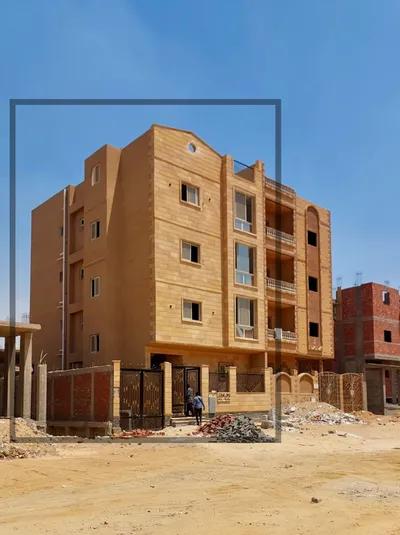 عمارة للبيع بمدينة بدر في مدينة بدر, القاهرة - 7,500,000 جنيه