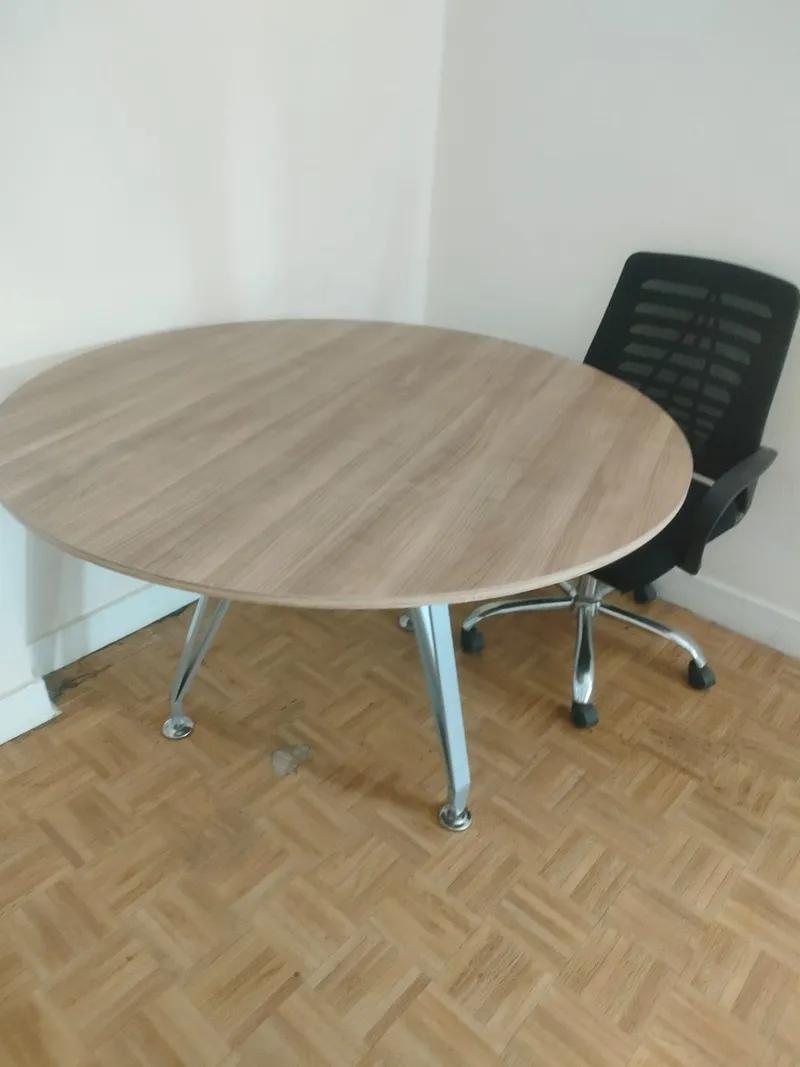 ترابيزه اجتماعات دائرية في مدينة نصر, القاهرة - 3,000 EGP