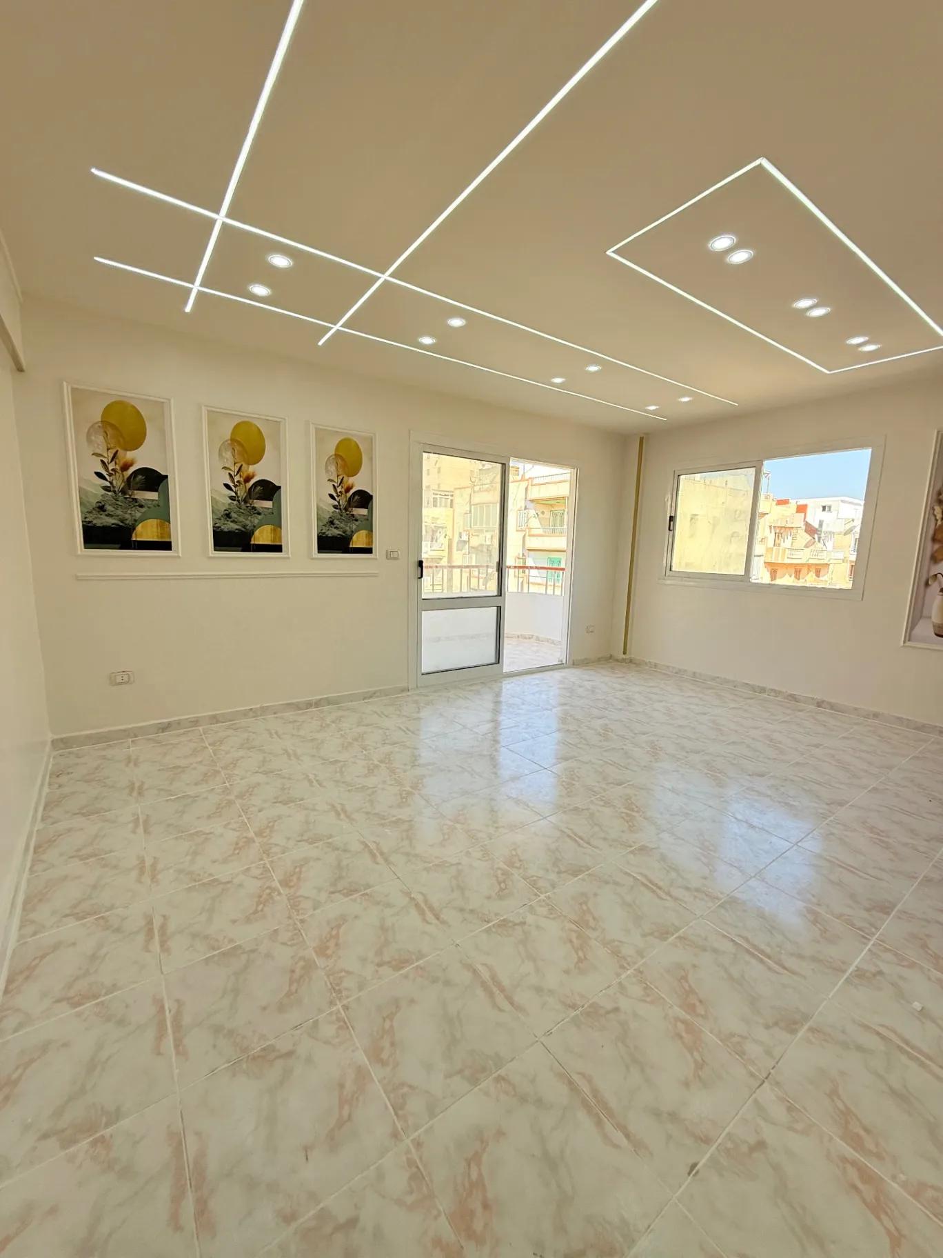 شقه دوبليكس بالاسكندريه قريه 6 أكتوبر شاطئ النخيل