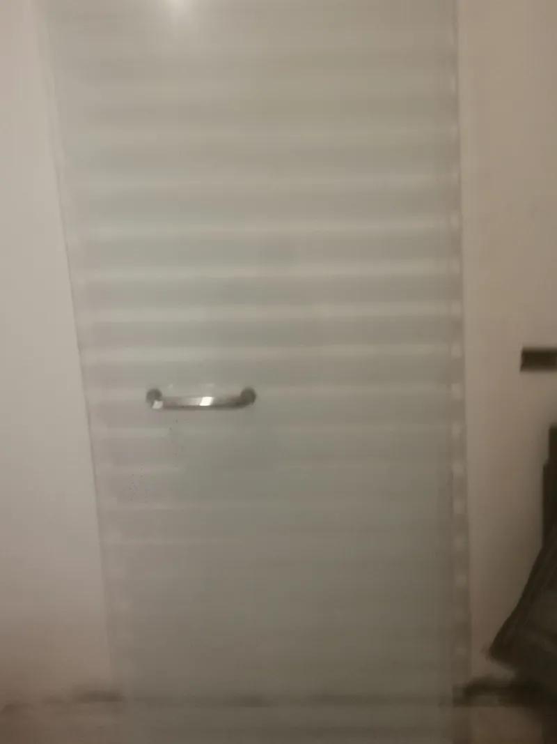 جنب شاور سيكوريت ١٠ ملي في شبرا الخيمة, القليوبية - 2,000 EGP