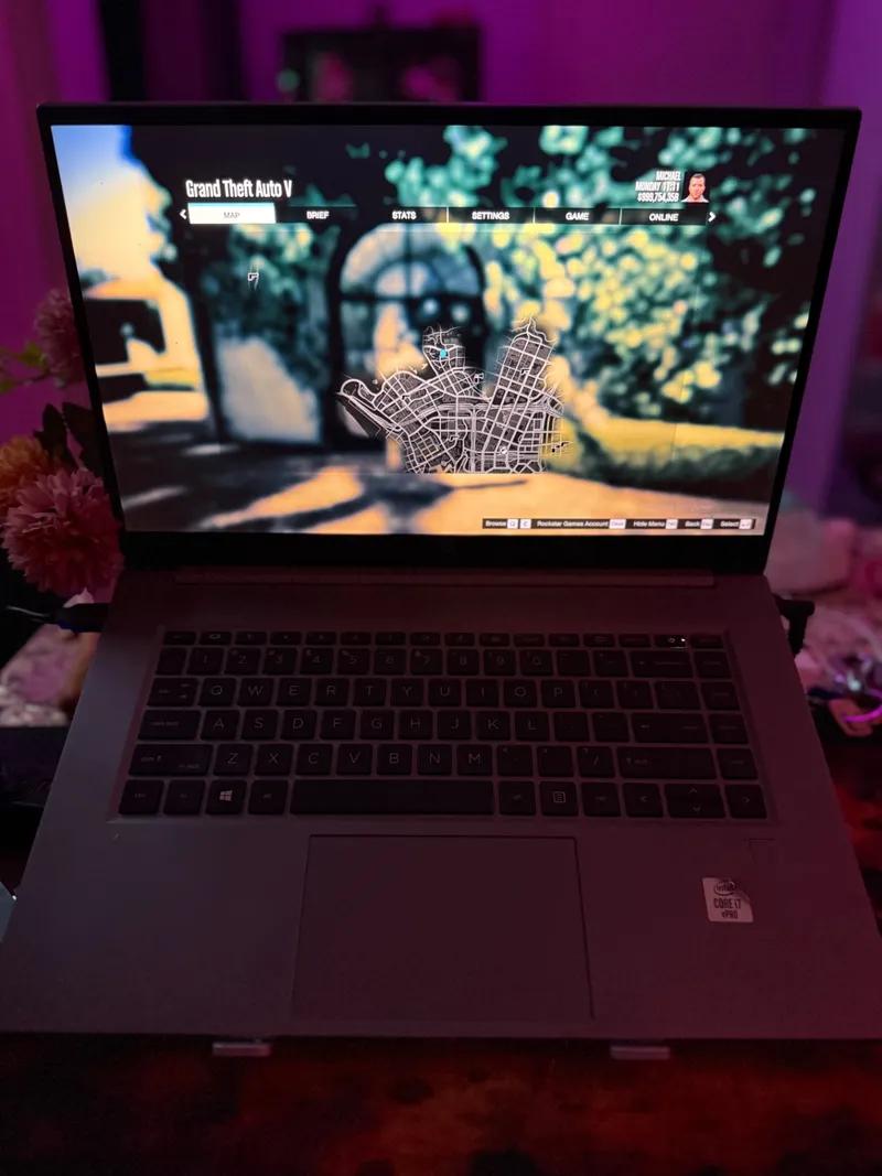 HP ZBook Studio G7 في مدينة المنيا, المنيا - 30,000 EGP