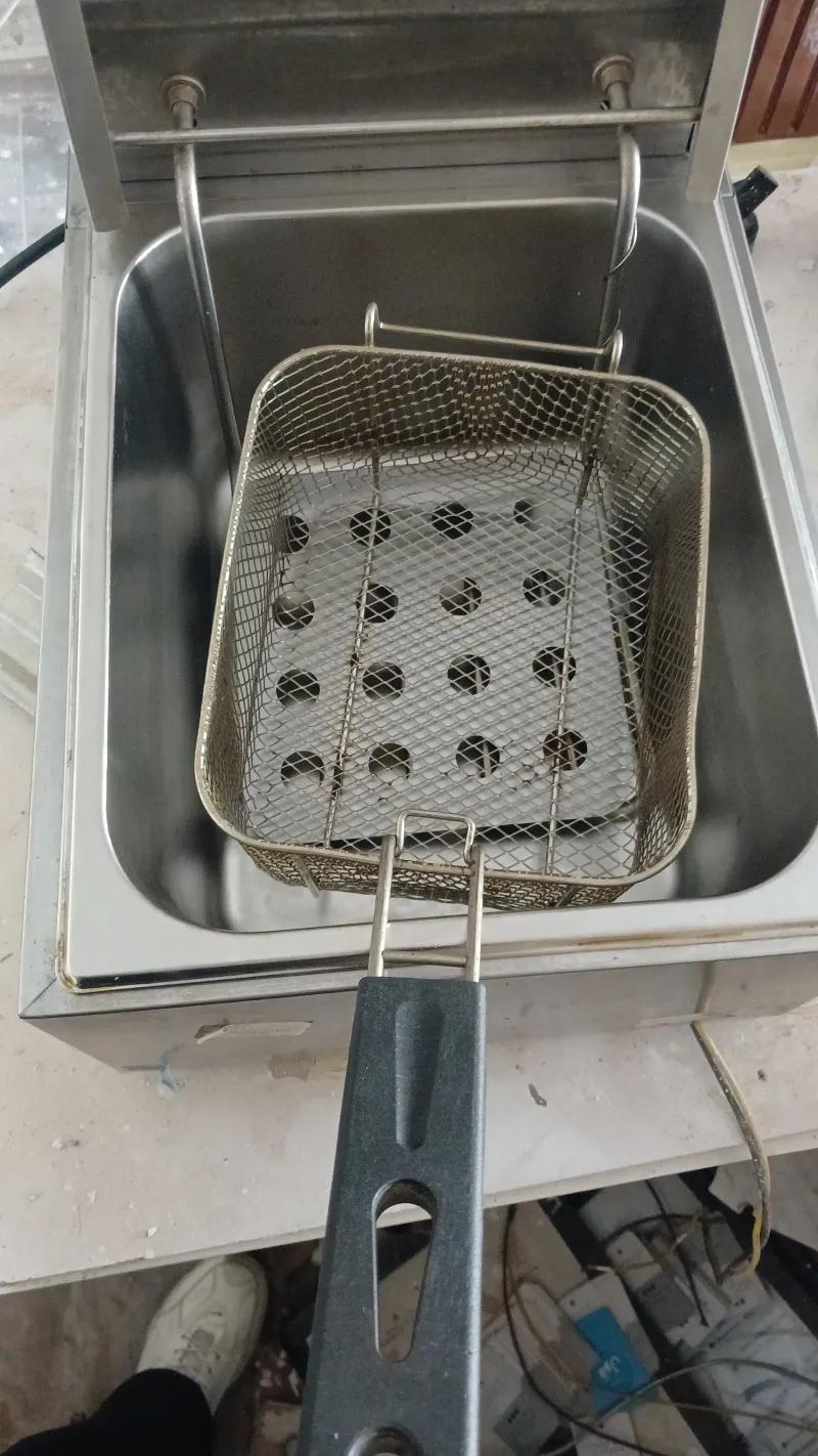 قلايه كهربائيه في العاشر من رمضان, الشرقية - 1,500 EGP