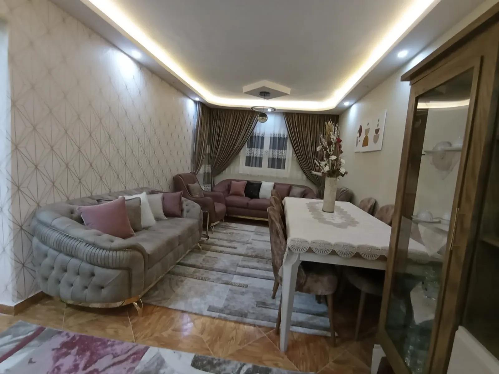 شقه بالعجمي الحديد والصلب تشطيب سوبر بوكس بسعر مناسب جظا