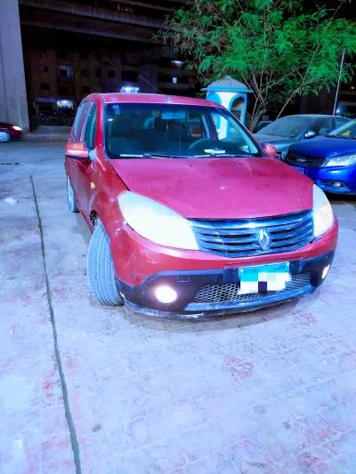 رينو سانديرو 2012 مانيوال فابريكا في روض الفرج, القاهرة - 300,000 جنيه