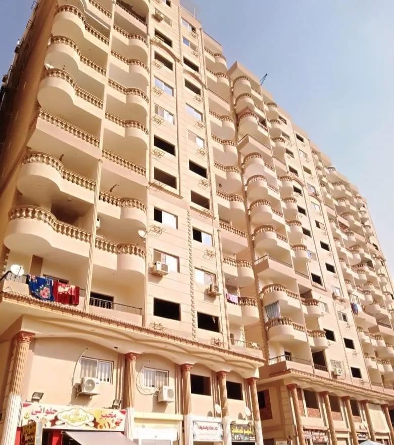 شقه ب شارع آل شنب متفرع من الميثاق لقطه ب ابراج مون لايت