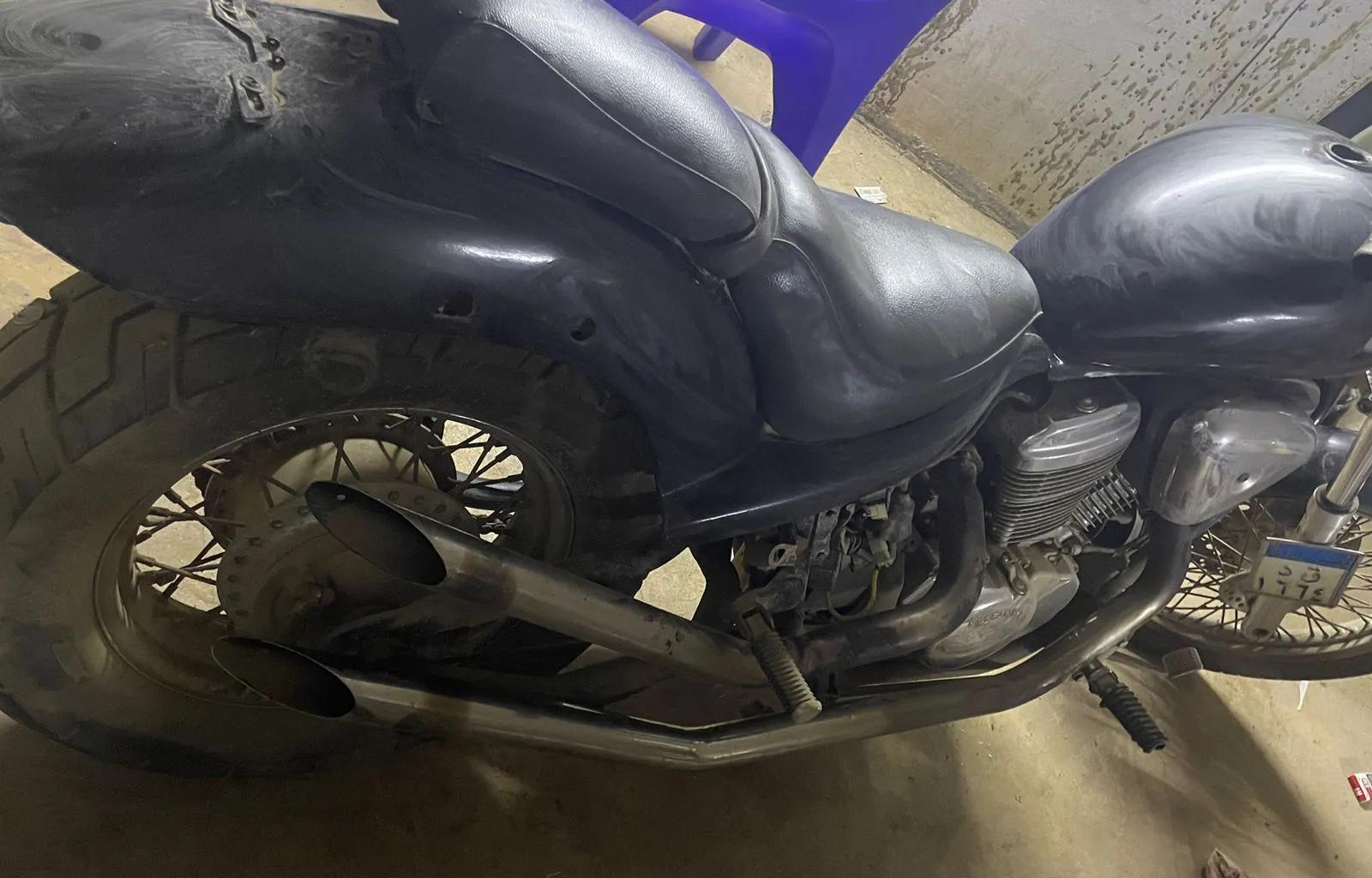 هوندا استيد 400