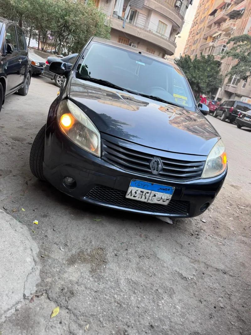 رينو سانديرو 2012