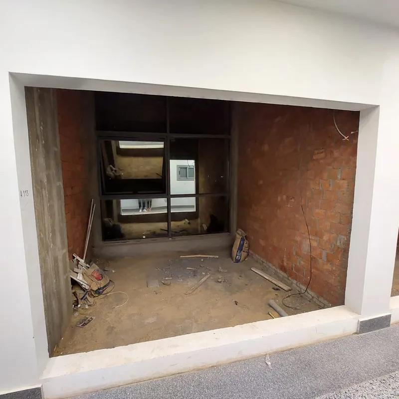 محل ١٧ متر استثماري (الشروق)