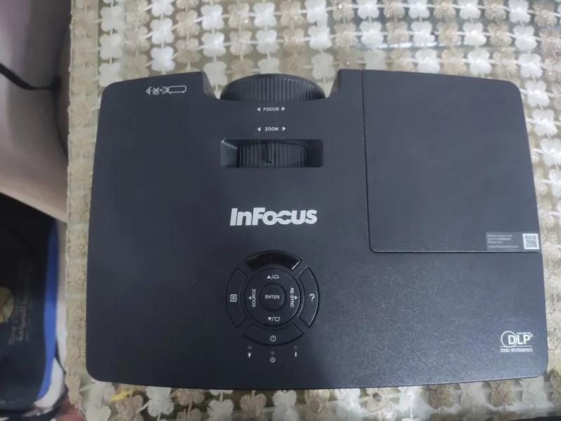 جهاز بروجيكتور ماركة Infocus للبيع في العصافرة, الإسكندرية - 10,000 EGP
