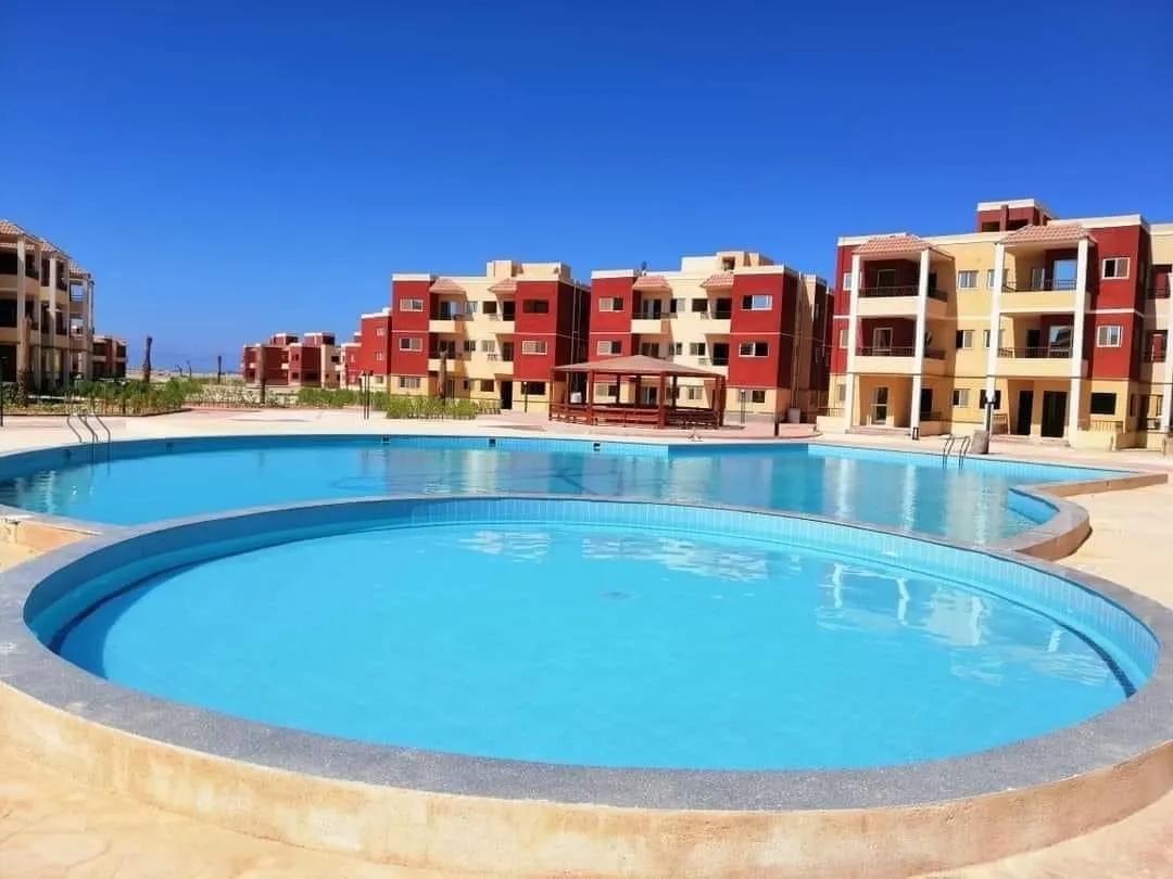 شاليه 3 غرف للبيع بالتقسيط في الساحل الشمالي استلام فوري.