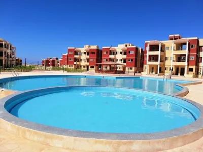 شاليه 3 غرف للبيع بالتقسيط في الساحل الشمالي استلام فوري. في سيدى عبد الرحمن, الساحل الشمالي, مطروح - 4,200,000 جنيه