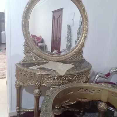 طاوله ومدخل انتيك وكرسيين ديكور في القاهرة الجديدة, القاهرة - 30 EGP