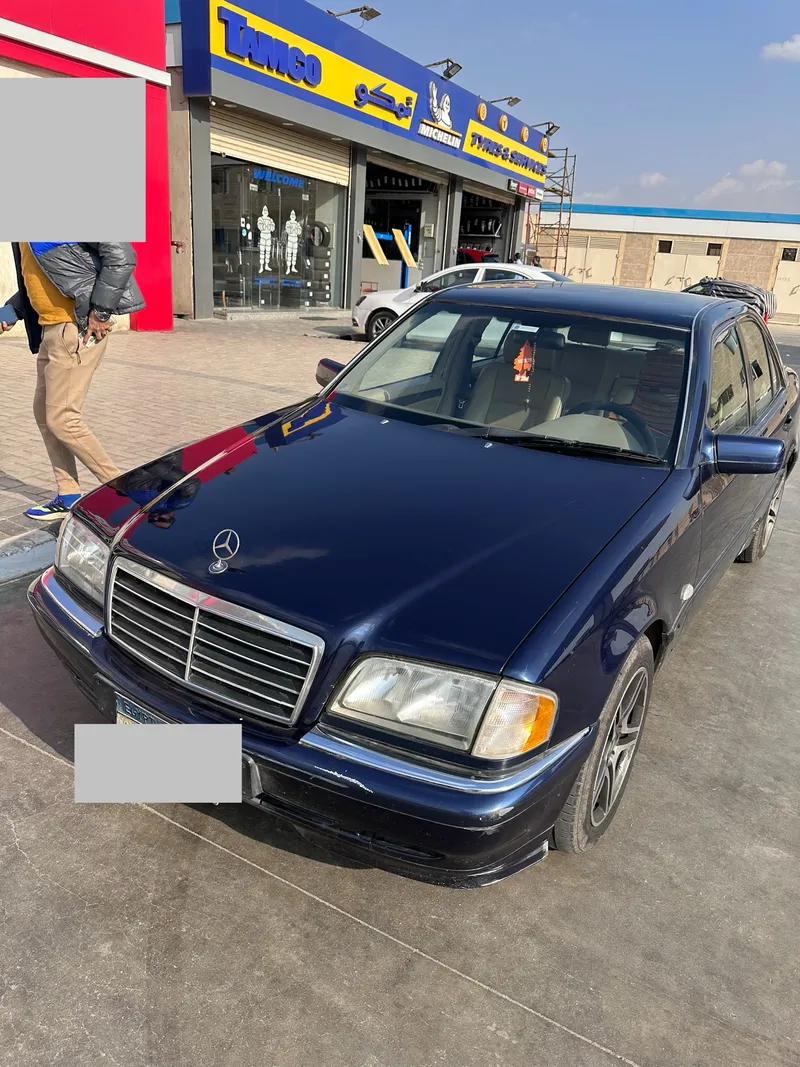 مرسيدس بنز سي-كلاس 1999