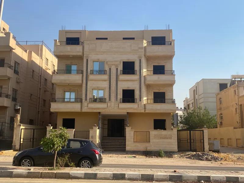 شقة للبيع في التجمع الاول