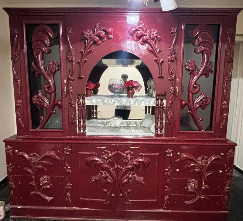 نيش خشب زان قطعتين في حدائق القبة, القاهرة - 10,000 EGP