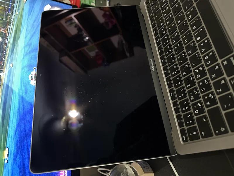 MacBook Air 2020 في الفسطاط, القاهرة - 28,000 EGP